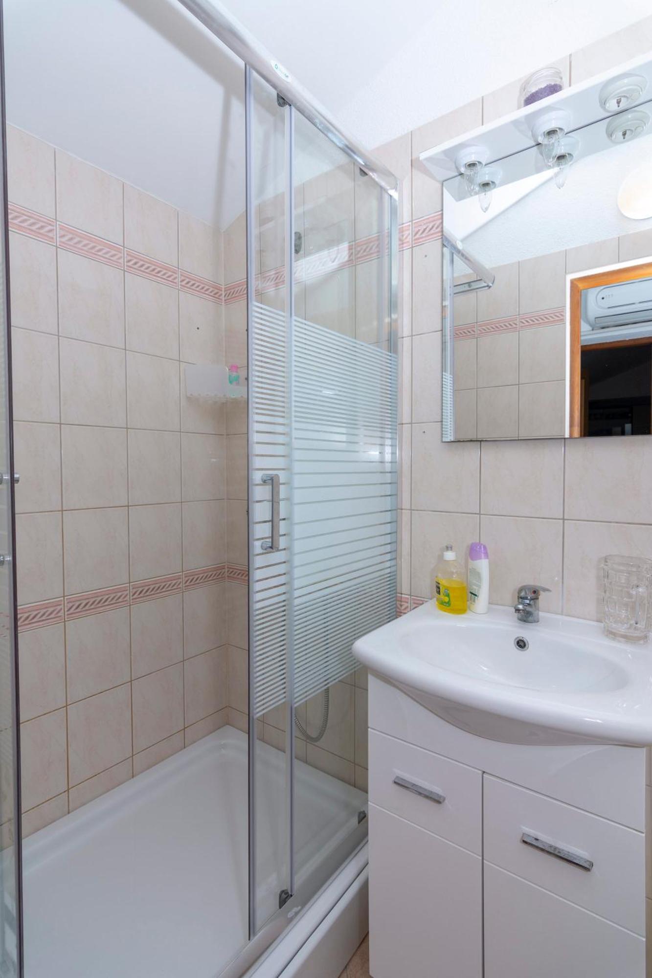 Apartmani Filip Đảo Pag Ngoại thất bức ảnh